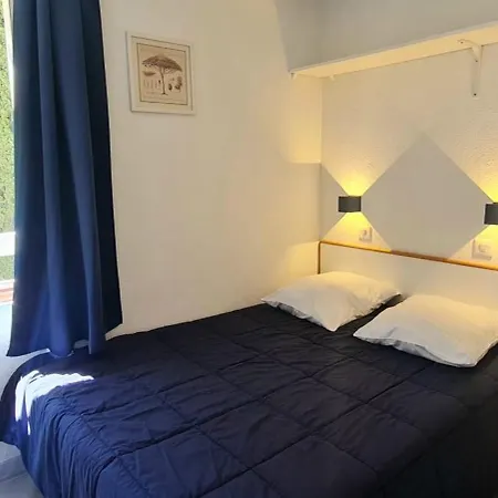 Beautiful With Pool In Lejlighed Sainte-Maxime