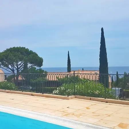 Beautiful With Pool In Διαμέρισμα *